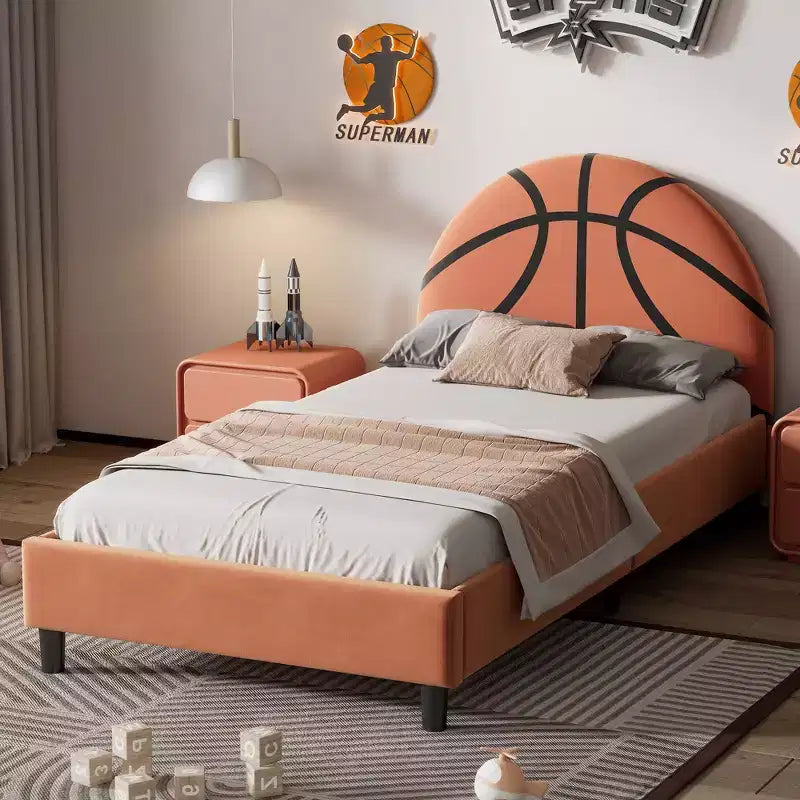 Cama de plataforma tamaño individual, armazón tapizado de estilo deportivo con diseño de baloncesto para niños y adolescentes, naranja