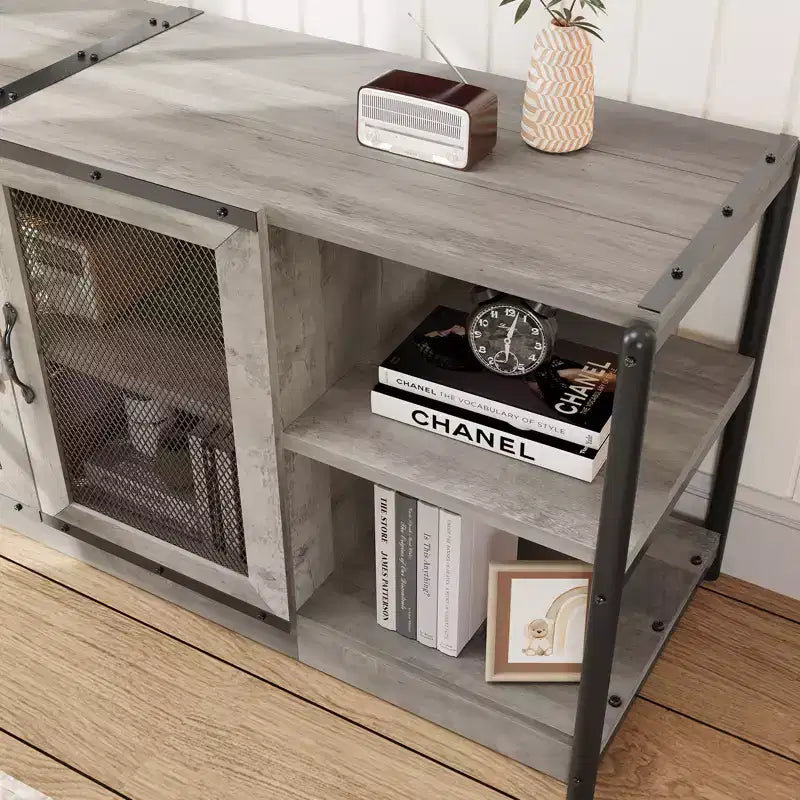 Soporte para televisor de 70 pulgadas con almacenamiento y 2 puertas de malla, soporte de madera para televisor de estilo rústico, mesa para televisor estilo granja de dos niveles para sala y dormitorio