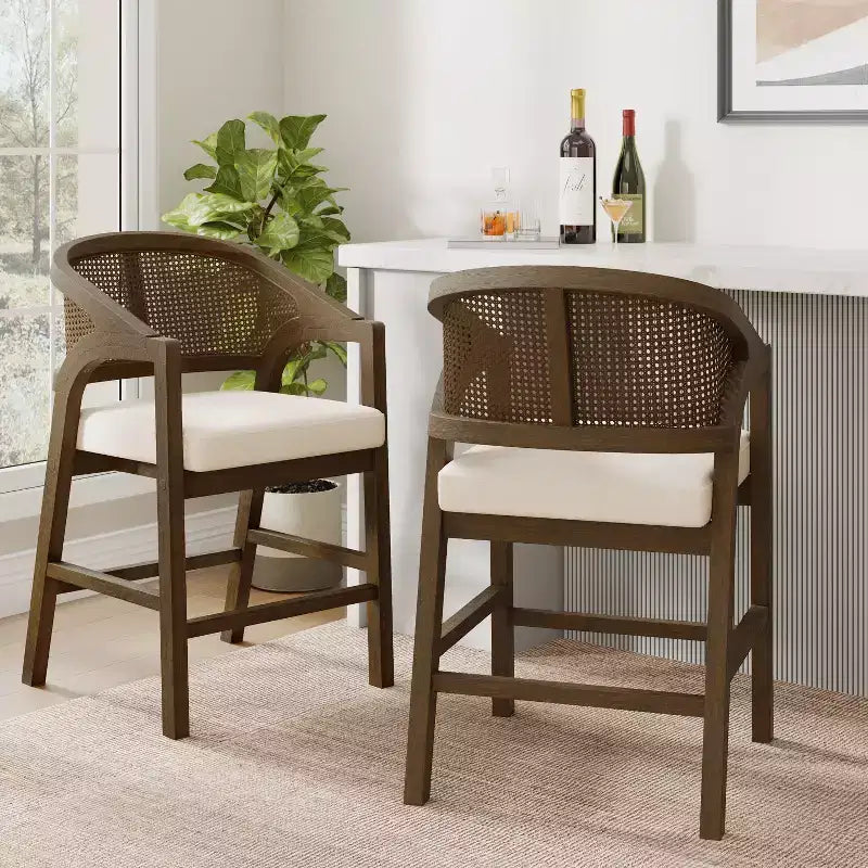 Taburetes de bar de altura de mostrador de madera de caucho, sillones auxiliares con respaldo de ratán - Juego de 2